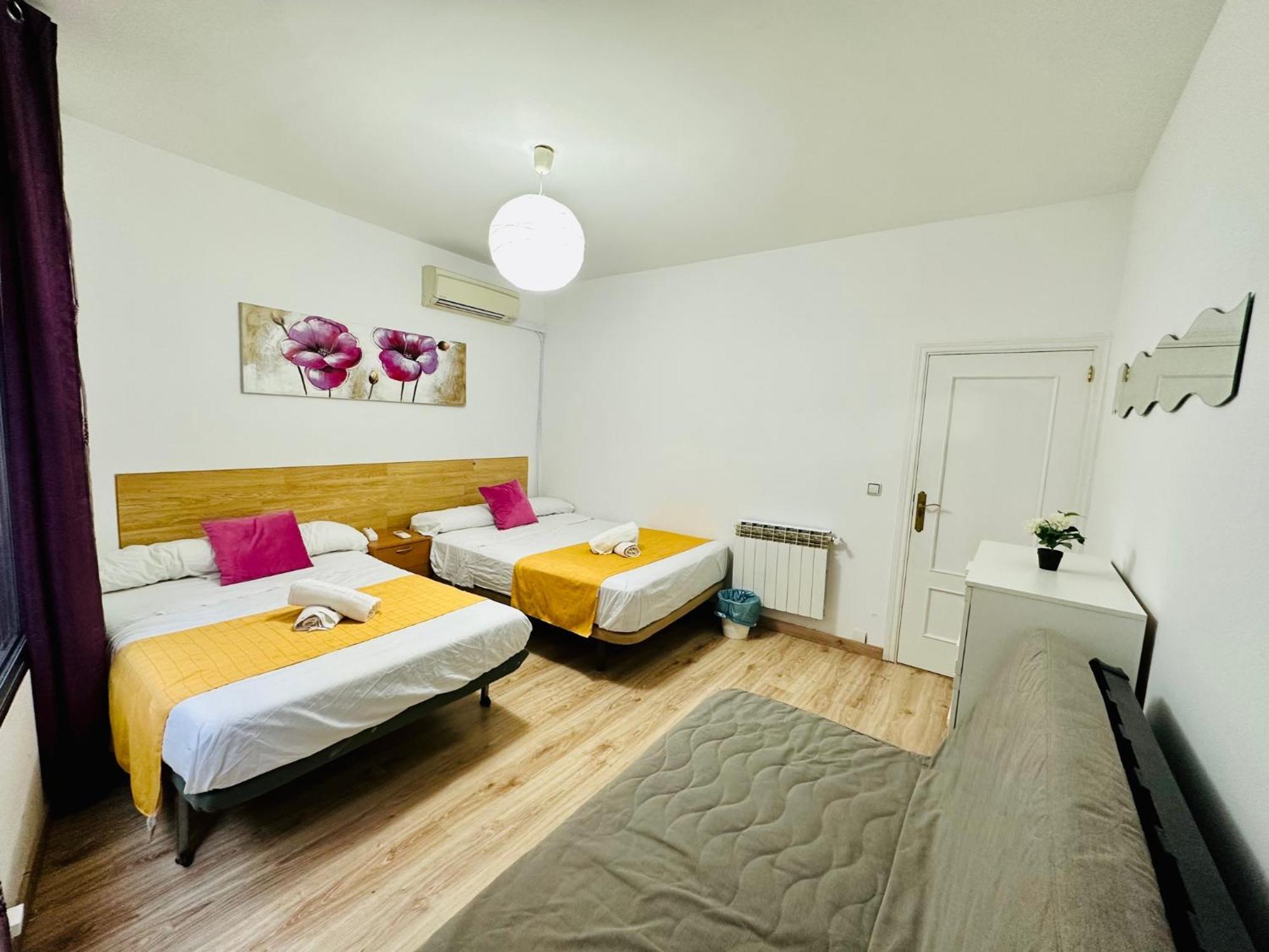 Punta Me Rooms In The Best Location Of Madrid Downtown Exterior foto